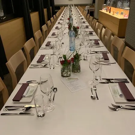 אורחן Der Loewen, Loewen Betriebs- Und Management Gmbh *